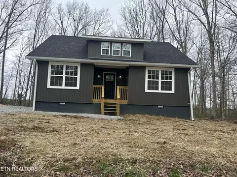 152 George Young Rd, Jamestown, TN 38556