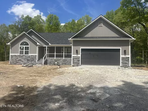 173 Divide Tr, Monterey, TN 38574