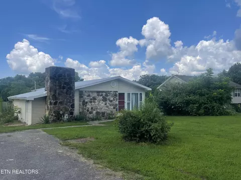 501 Boone Dr, Harrogate, TN 37752