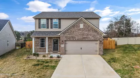 3643 Crimson Cir, Maryville, TN 37801