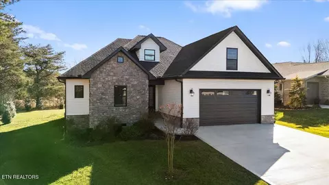 126 Elokwa Way, Loudon, TN 37774
