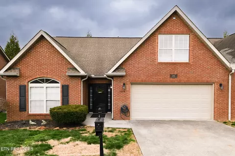 3918 Doral Dr, Maryville, TN 37801