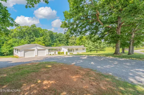 8107 Conner Rd, Powell, TN 37849 photo 3