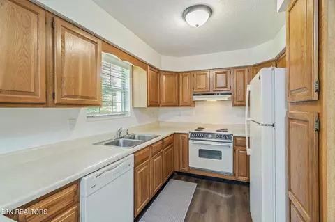 8107 Conner Rd, Powell, TN 37849 photo 14