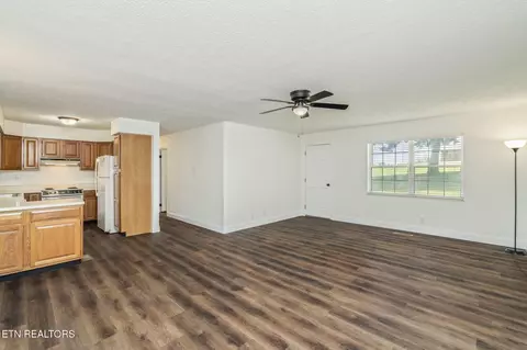 8107 Conner Rd, Powell, TN 37849 photo 9