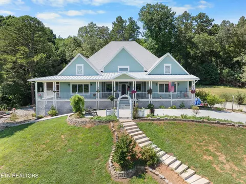 5925 Sevierville Rd, Seymour, TN 37865