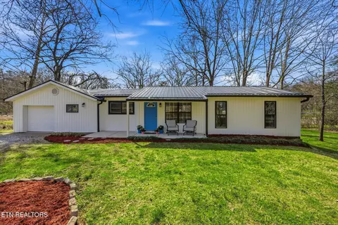 7831 Rollen Rd, Knoxville, TN 37920