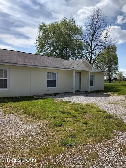 1202 Bowman Loop, Crossville, TN 38571