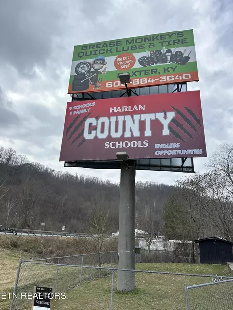 6154 State Highway 840 # A, Wallins, KY 40873