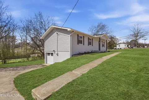 2241 Woods Smith Rd, Knoxville, TN 37921