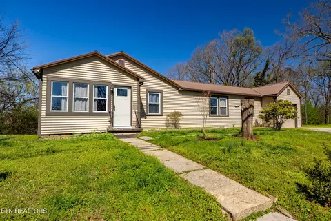 4257 Skyline Drive Dr, Knoxville, TN 37914