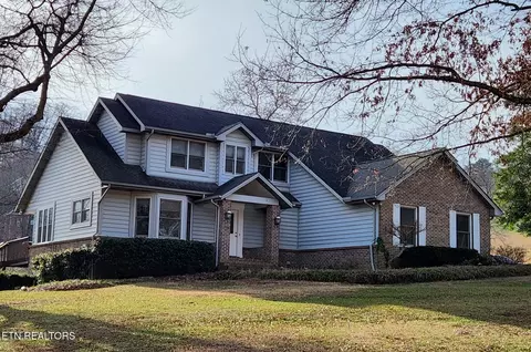 3313 Bentwood Dr, Kodak, TN 37764