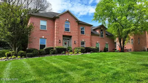 204 Treyburn Dr, Knoxville, TN 37934
