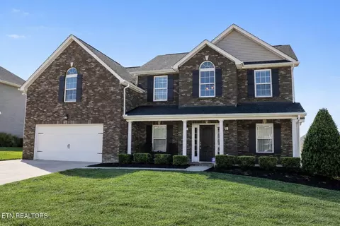 2851 Southwinds Cir, Sevierville, TN 37876