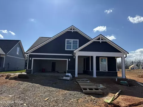 375 Trillium Trail Tr, Lenoir City, TN 37771