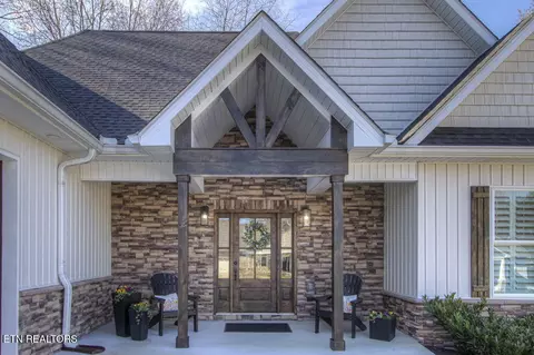 183 Saloli Way, Loudon, TN 37774
