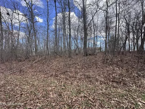 tama trace #9, Crossville, TN 38572