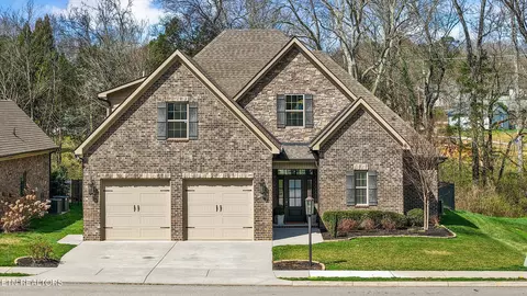 947 Westland Creek Blvd, Knoxville, TN 37923
