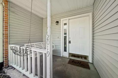 2019 Silverbrook Dr, Knoxville, TN 37923