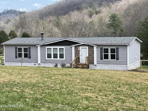 1064 Big Creek Rd, Madisonville, TN 37354