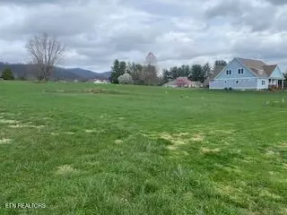 125 Lilac Ln, Speedwell, TN 37870
