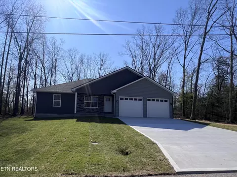 314 Yatasi Tr, Crossville, TN 38572