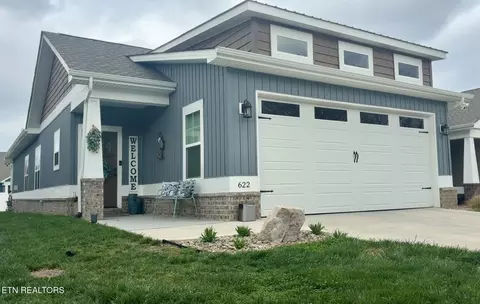 622 Johnson Estate Ln, Sevierville, TN 37862