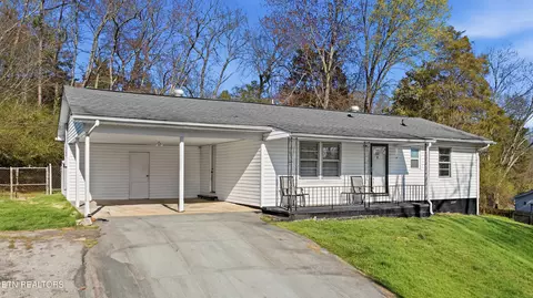 6230 Pleasant Ridge Rd, Knoxville, TN 37912