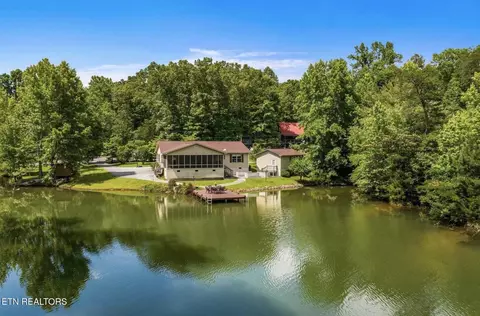 877 Laurel Lake Circle Cir, Madisonville, TN 37354