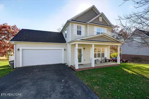 41 Mckinley St, Cookeville, TN 38506