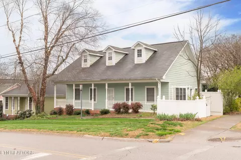 116 W Gettysburg Ave, Oak Ridge, TN 37830