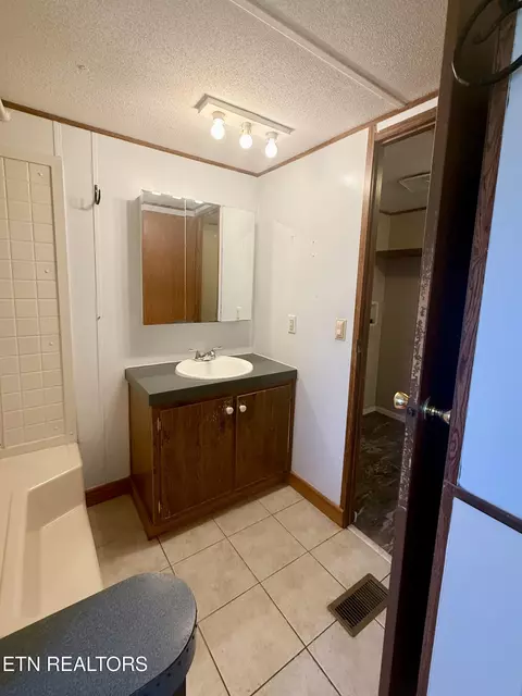 2191 Seven Knobs Rd, Gainesboro, TN 38562 photo 9