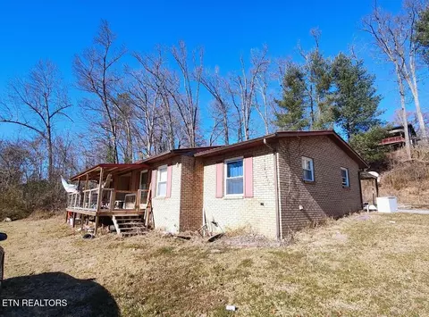 190 Parliament Rd, Harrogate, TN 37752