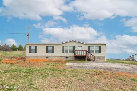 915 Howell River Rd, Rutledge, TN 37861