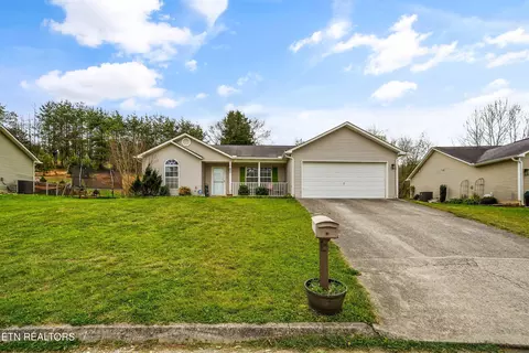 8017 Cold Stream Ln, Knoxville, TN 37920