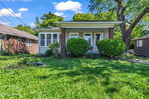 1718 Albert Ave, Knoxville, TN 37917