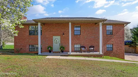 3239 Heather Glenn Dr, Maryville, TN 37801