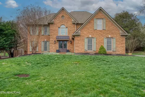 10605 Eagles View Dr, Knoxville, TN 37922