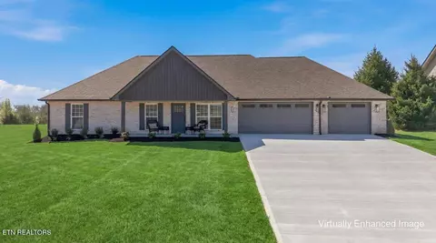 929 Carter Springs Dr, Maryville, TN 37801