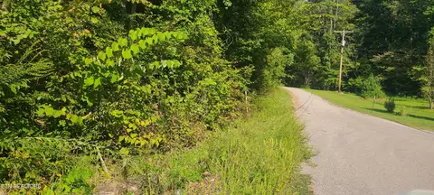 Mel Hall Rd, Maryville, TN 37803