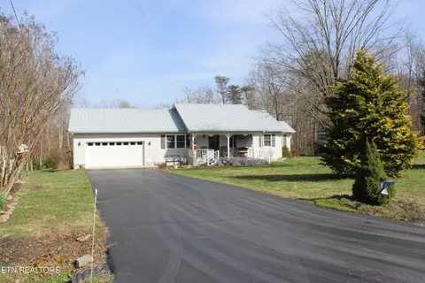128 Scott Creek Rd, Crossville, TN 38571