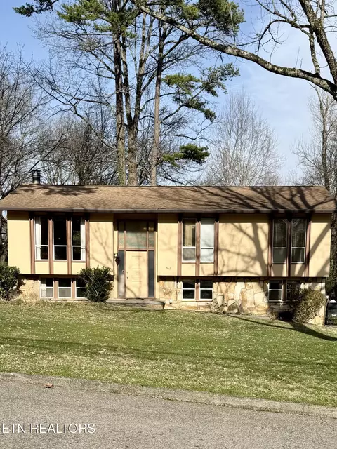 5613 Outer Dr, Knoxville, TN 37921