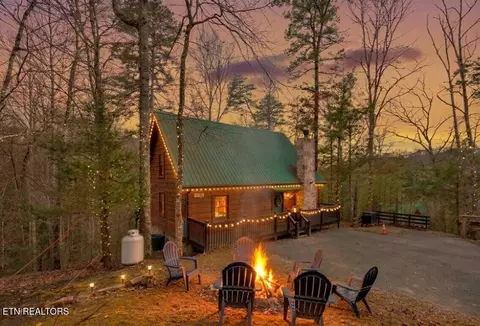 1247 Secona Way, Sevierville, TN 37876