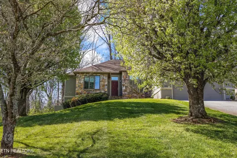 1521 Barley Cir, Knoxville, TN 37922