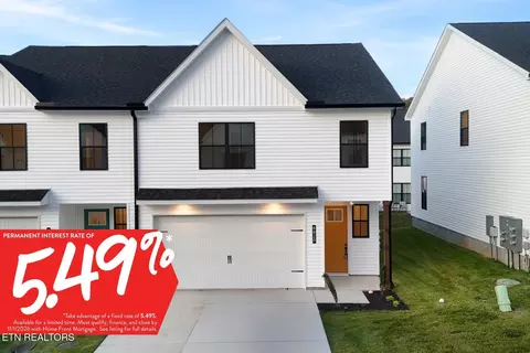 8820 Chapman Trace Way, Knoxville, TN 37920