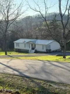2214 Hinds Creek Rd, Heiskell, TN 37754