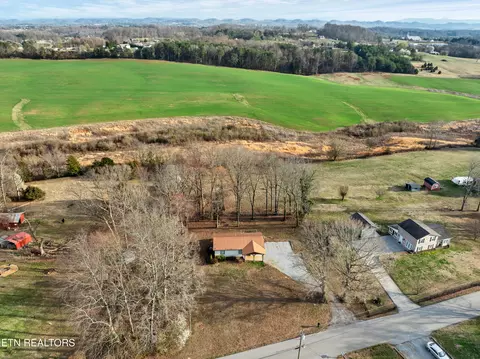 314 Thompson Rd, Madisonville, TN 37354