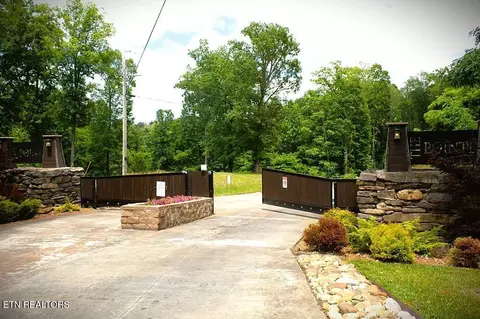 41 Bald Eagle Rd # B, Hilham, TN 38568 photo 23