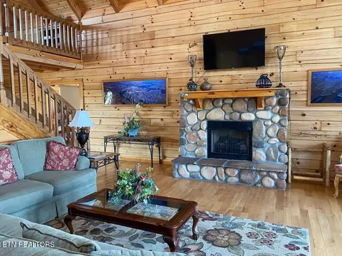 41 Bald Eagle Rd # B, Hilham, TN 38568 photo 5