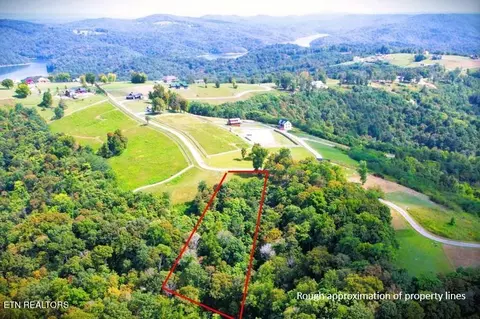 41 Bald Eagle Rd # B, Hilham, TN 38568 photo 22